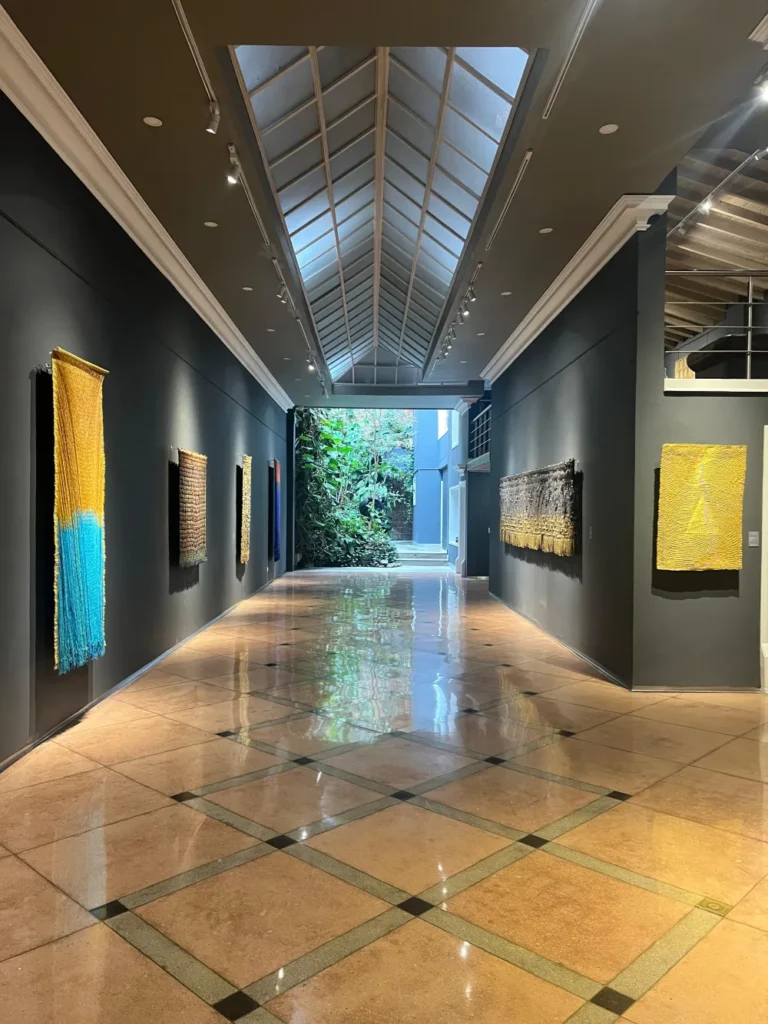 Olga de Amaral | Galería Duque Arango