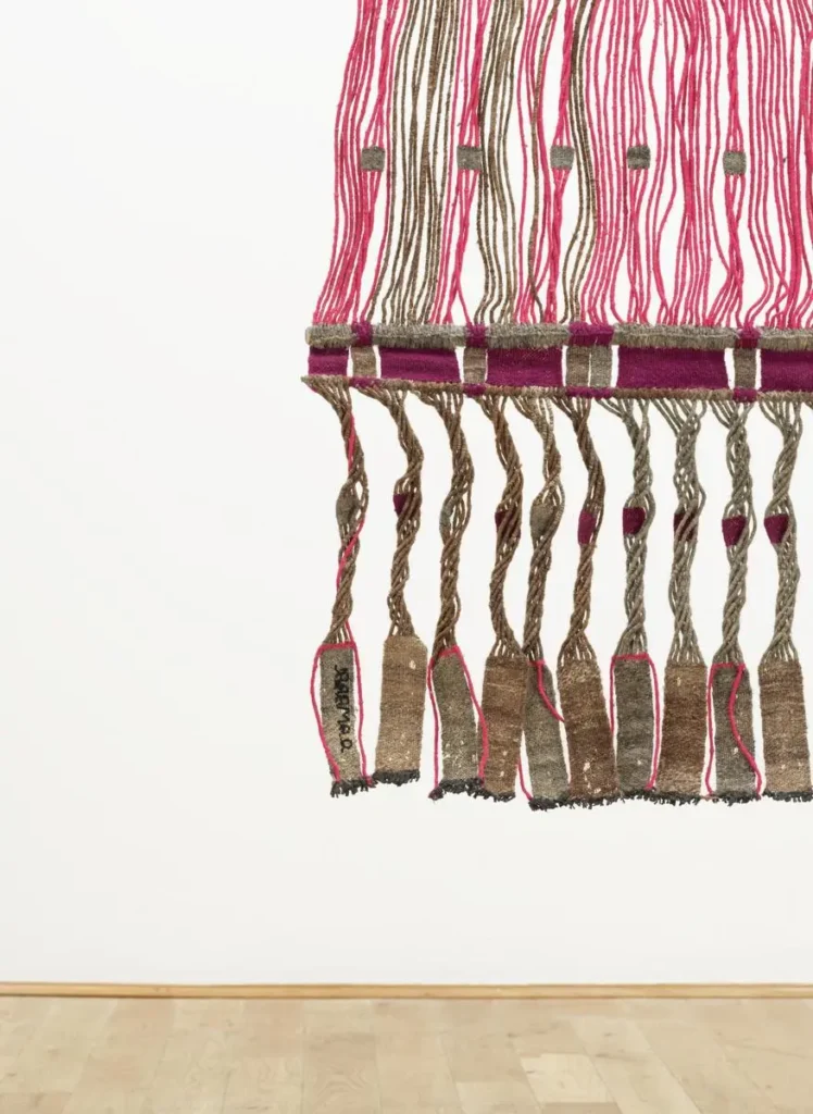 Olga de Amaral | Galería Duque Arango