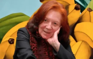 Ana Mercedes Hoyos