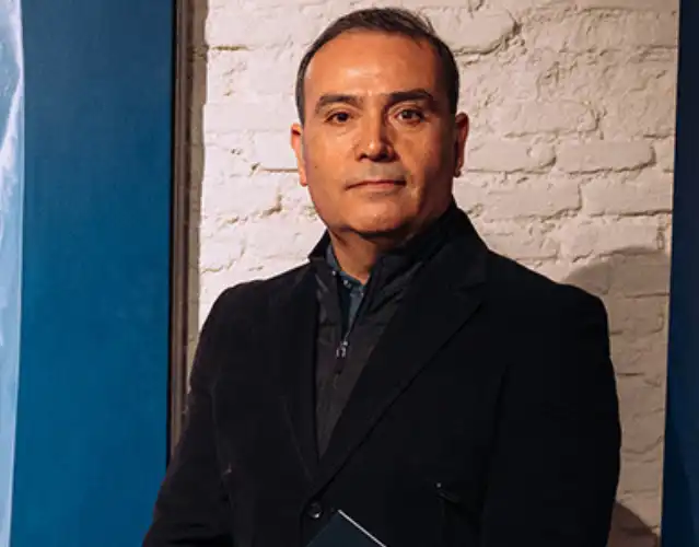 Artista Representado Carlos Vega