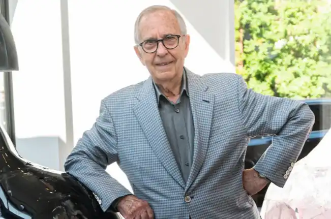 Manolo Valdés